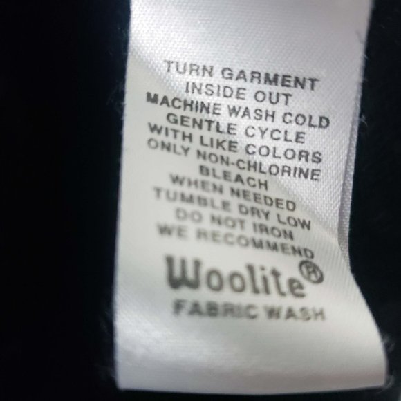 Designer Originals Women's Black Knit Scoop Neck Faux Diamond Top Sweater - Picture 9 of 11